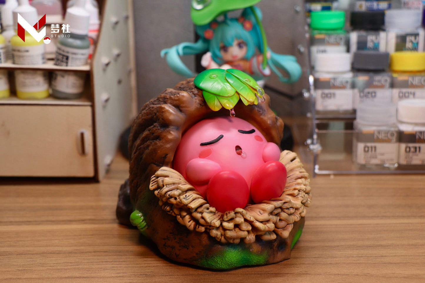 MENG SHE STUDIO – KIRBY: LIGHT ORNAMENT SERIES 2. TREE HOLE KIRBY [IN STOCK]