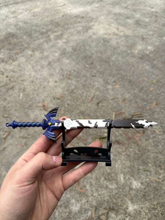 THE LEGEND OF ZELDA – DECAYED MASTER SWORD MINI REPLICA