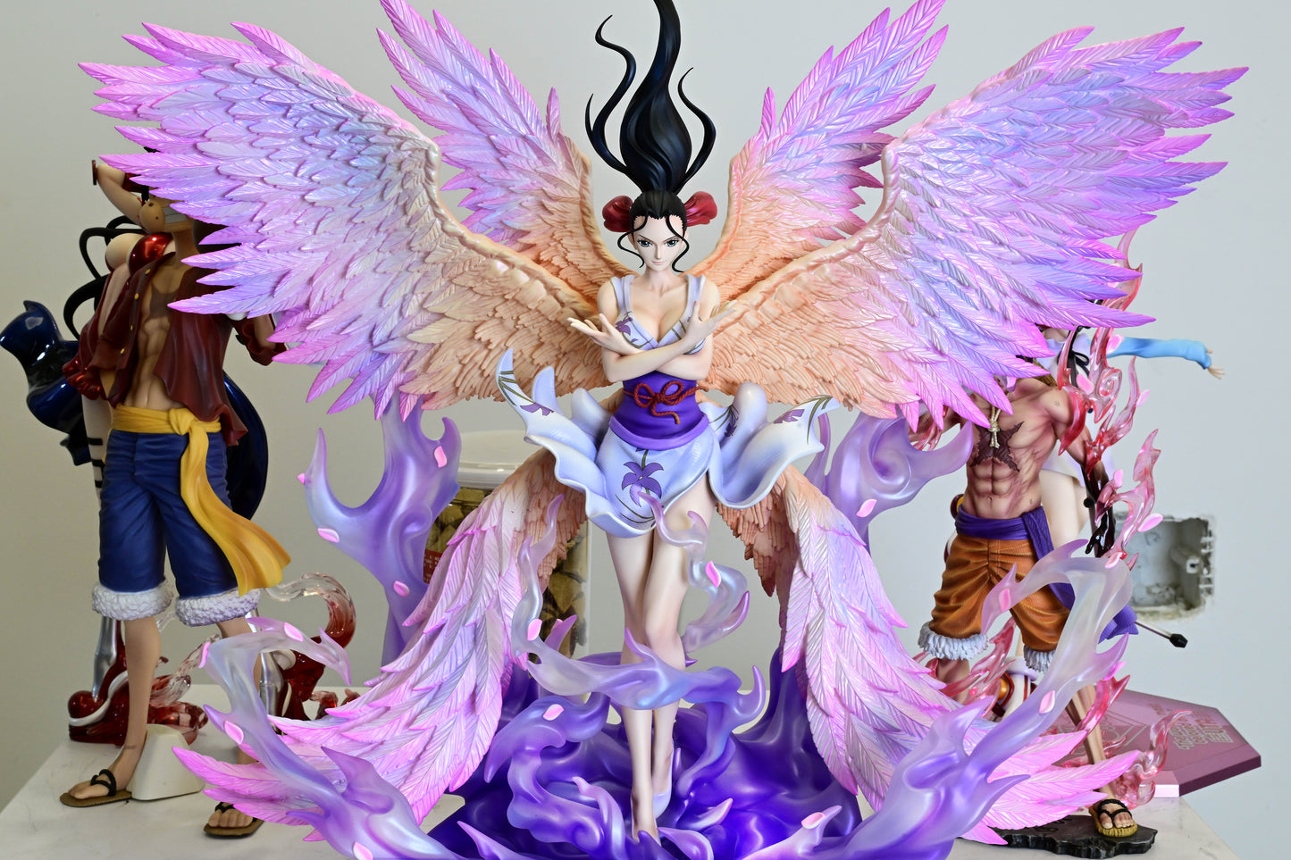 TH STUDIO – ONE PIECE: SEIS FLEUR NICO ROBIN [IN STOCK]