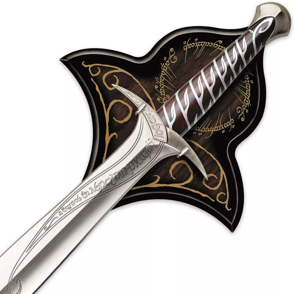 UNITED CUTLERY – LORD OF THE RINGS: STING, THE SWORD OF FRODO BAGGINS WITH WALL PLAQUE (UC1264)