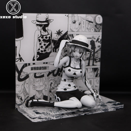 XOXO STUDIO – ONE PIECE: BLACK AND WHITE MANGA SERIES, NAMI [IN STOCK]