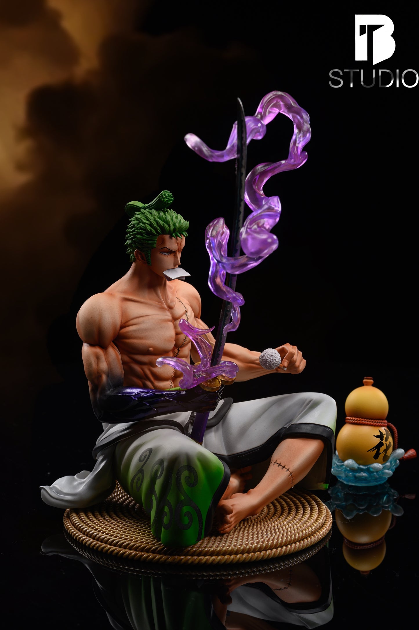 BT STUDIO – ONE PIECE: SITTING POSE SERIES SWORD CLEANING ZORO [SOLD OUT]