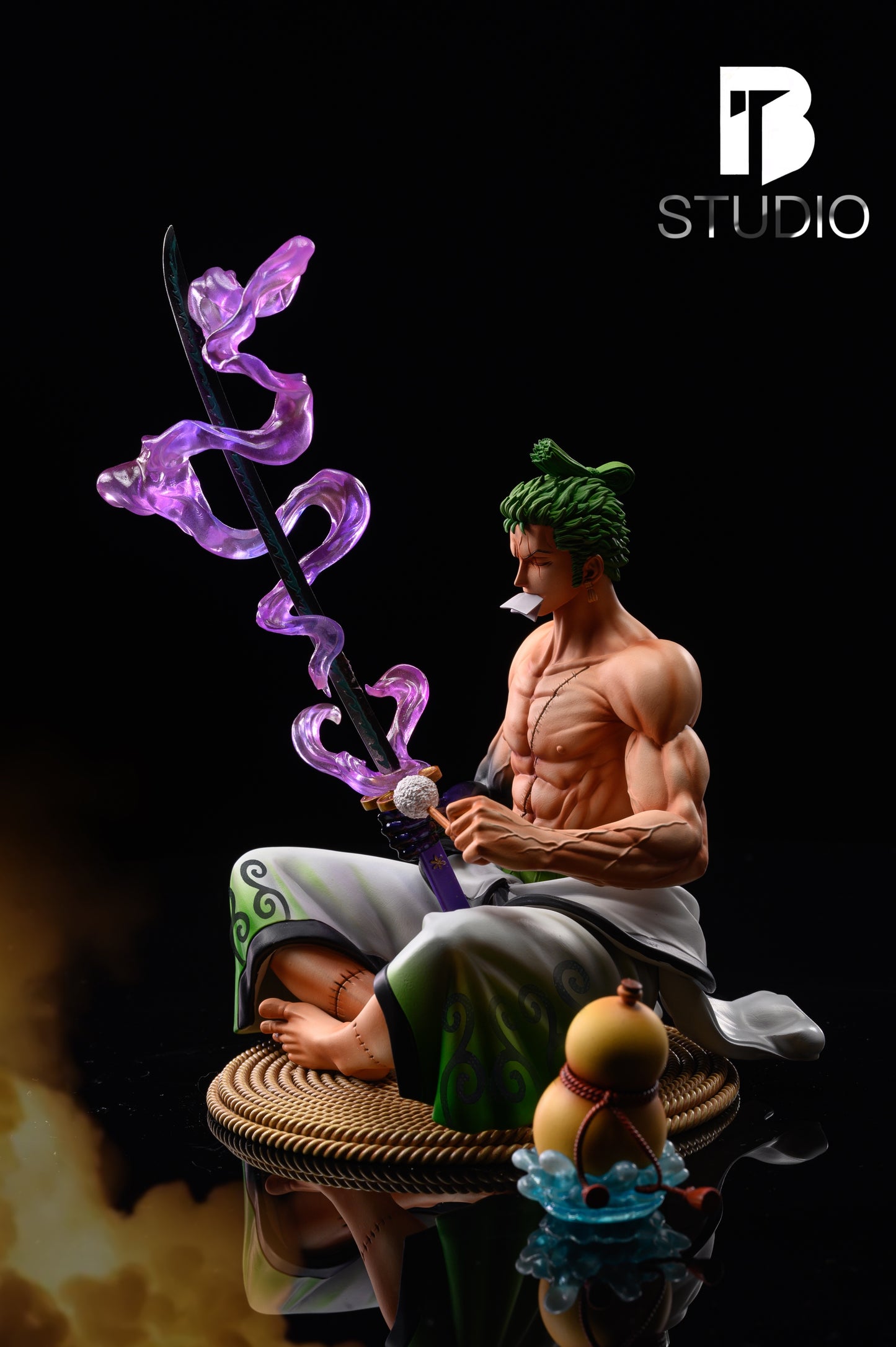 BT STUDIO – ONE PIECE: SITTING POSE SERIES SWORD CLEANING ZORO [SOLD OUT]