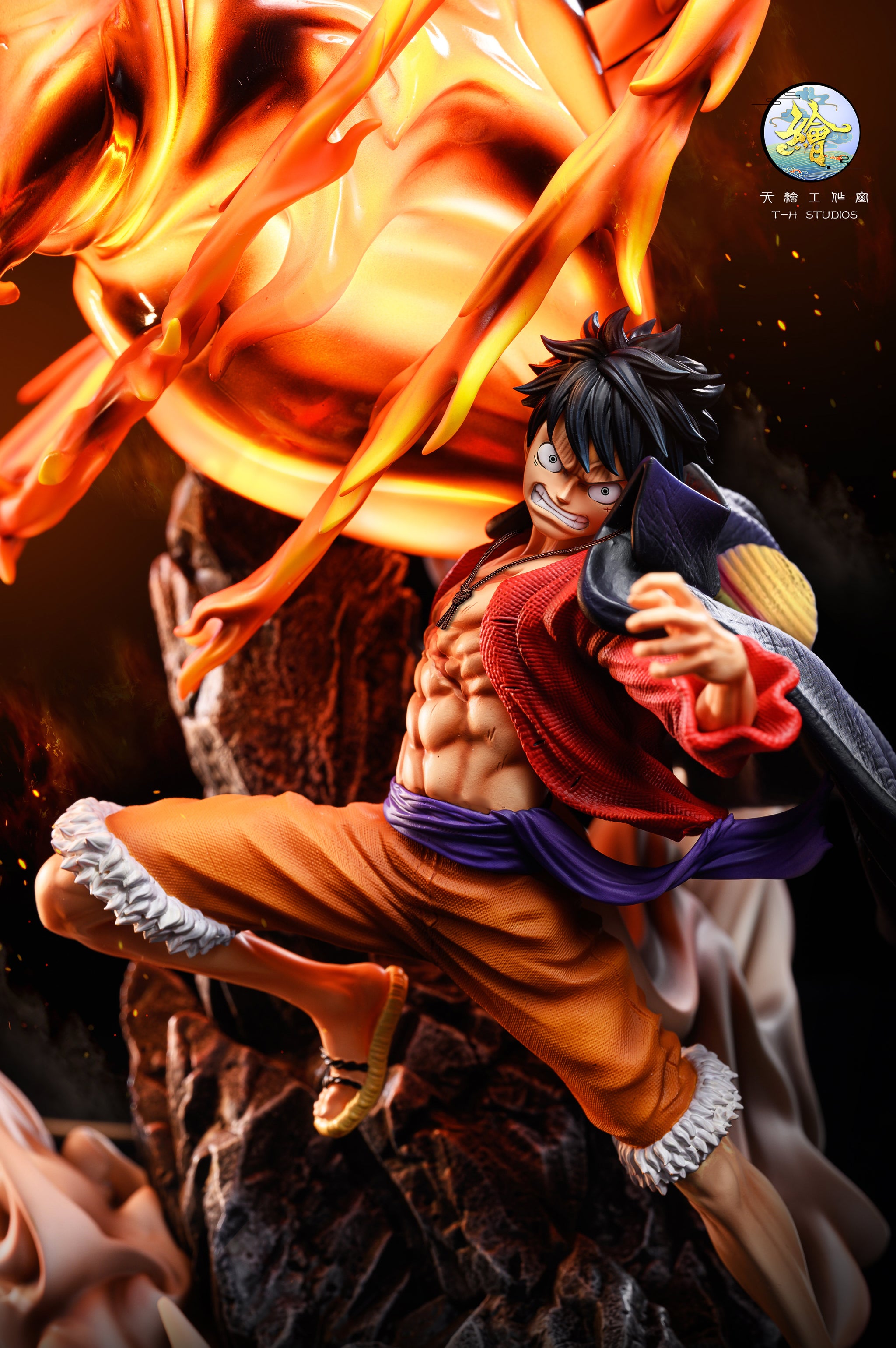 TH STUDIO – ONE PIECE: RED ROC LUFFY [IN STOCK] – FF COLLECTIBLES